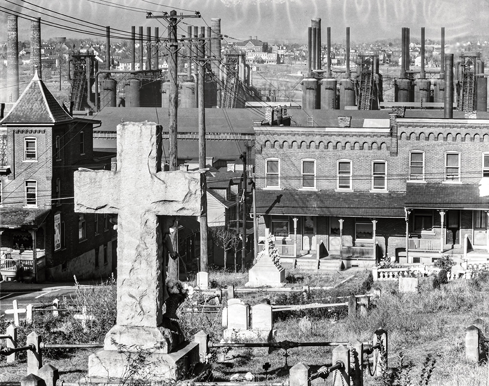 029墓地、房屋和钢铁厂-编辑 拷贝-1.jpg